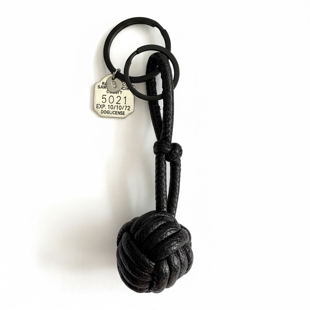 Noir Knot Keychain