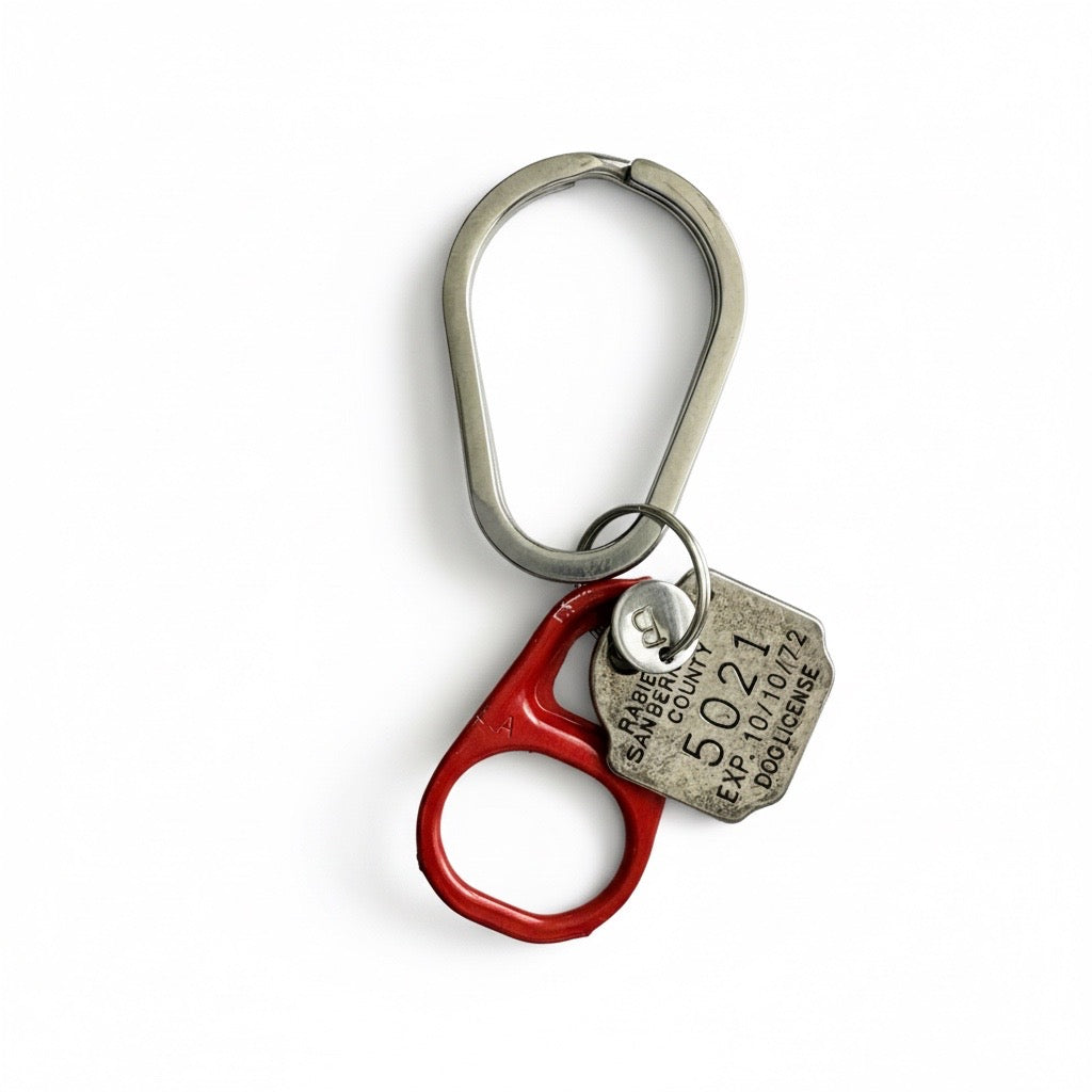 Noir Vintage Keychain